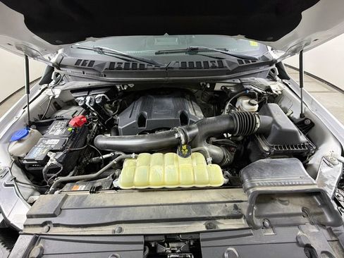 Used 2020 Ford F150 XLT w/ Equipment Group 302A Luxury AWD/4WD image 28