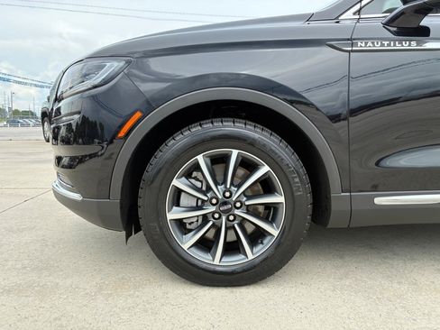 Used 2021 Lincoln Nautilus FWD image 7