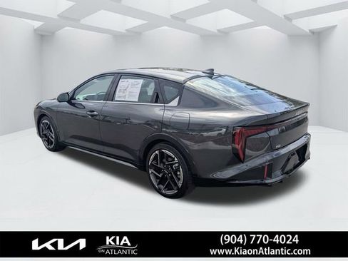 Used 2025 Kia K4 GT-Line w/ GT-Line Premium Package image 5