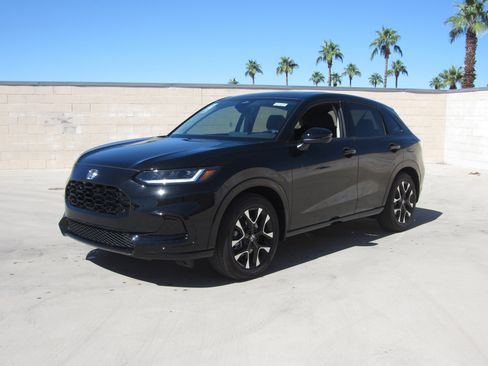 New 2026 Honda HR-V EX-L image 2