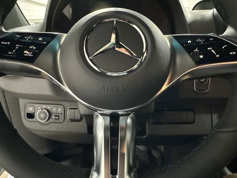 New 2025 Mercedes-Benz Sprinter 2500 image 28