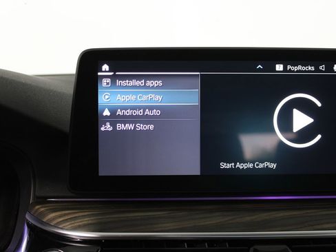 Used 2023 BMW 530e w/ M Sport Package image 31