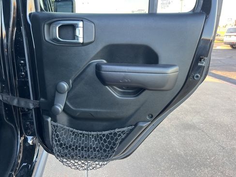 Used 2021 Jeep Wrangler Unlimited Sport image 18