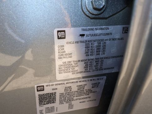 New 2026 GMC Sierra 1500 AT4 AWD/4WD image 39
