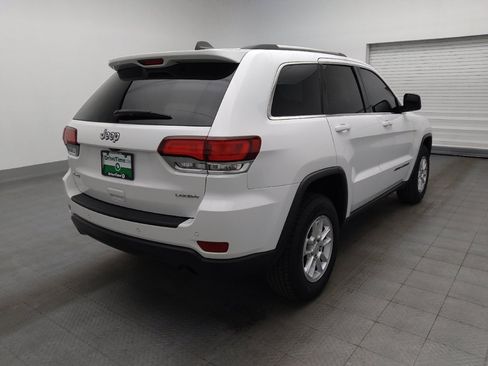 Used 2020 Jeep Grand Cherokee Laredo AWD/4WD image 9