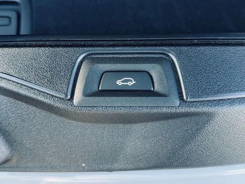 New 2026 BMW X5 xDrive40i w/ M Sport Package image 12