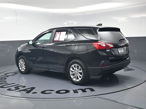 Used 2020 Chevrolet Equinox LS w/ LS Convenience Package AWD/4WD image 7