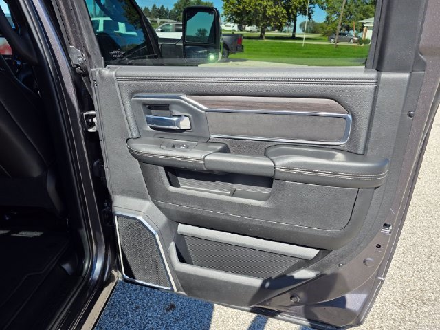 Used 2026 RAM 2500 Laramie AWD/4WD image 11
