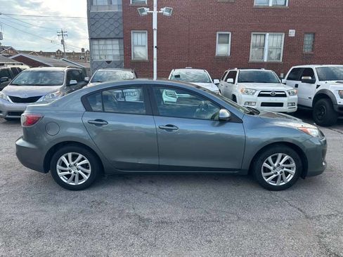 Used 2012 MAZDA MAZDA3 i Touring FWD image 4