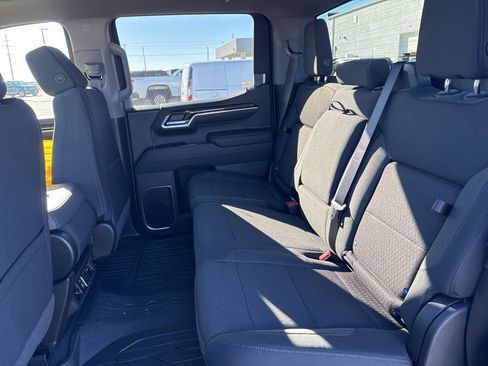 Used 2026 GMC Sierra 1500 Elevation image 12