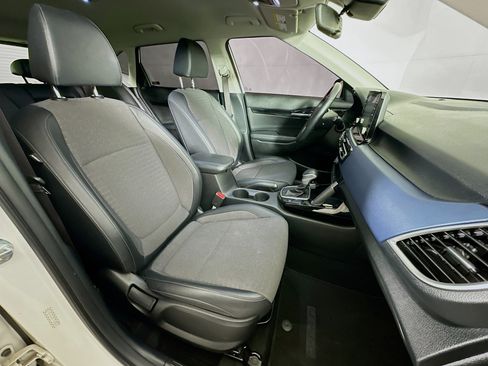 Used 2023 Kia Seltos S FWD image 29