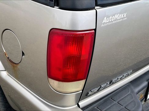 Used 2000 Chevrolet Blazer LS w/ LS Preferred Equipment Group AWD/4WD image 22