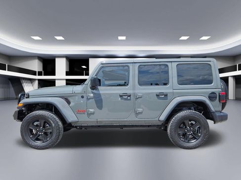 Used 2020 Jeep Wrangler Unlimited Sahara AWD/4WD image 3