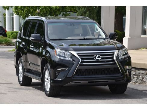 Used 2015 Lexus GX 460 w/ Premium Package AWD/4WD image 2