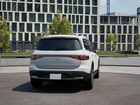 Certified 2024 Mercedes-Benz EQB 250+ image 34