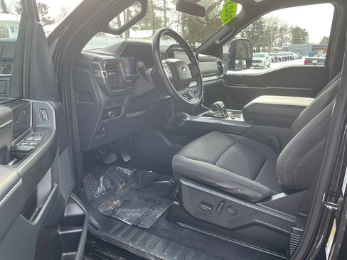 Used 2023 Ford F150 XLT w/ Equipment Group 302A High image 9