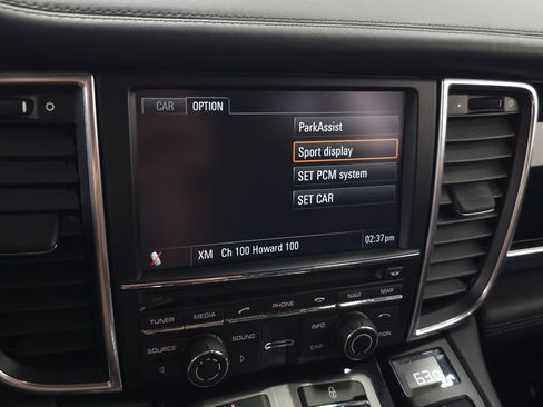 Used 2013 Porsche Panamera GTS image 24