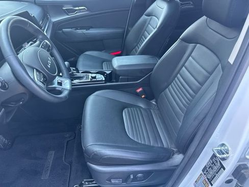 Used 2025 Kia Sportage SX FWD image 4