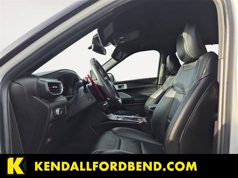 Certified 2022 Ford Explorer ST w/ Equipment Group 401A image 9