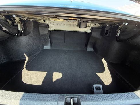 Used 2025 Toyota Camry SE image 19