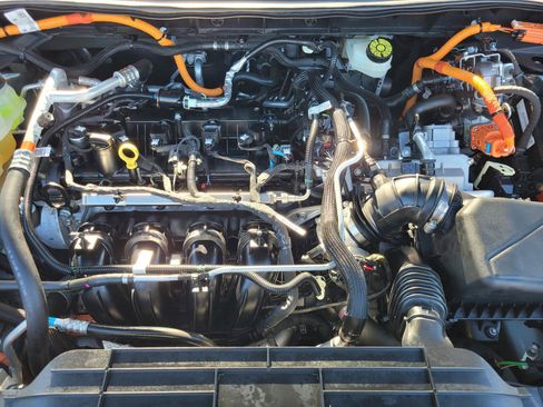 Certified 2023 Ford Escape SE image 30