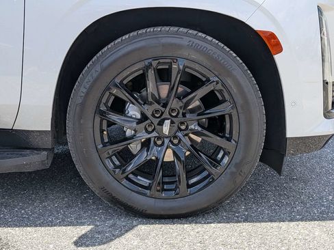 Used 2023 Cadillac Escalade Sport w/ Touring Package AWD/4WD image 11