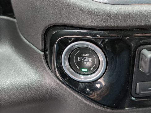 Used 2023 GMC Sierra 1500 SLT w/ SLT Premium Package image 25