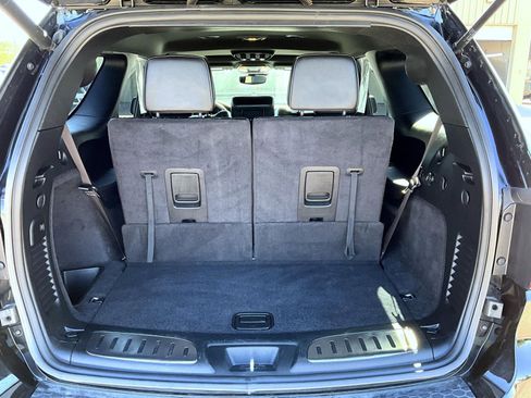 Certified 2025 Dodge Durango GT AWD/4WD image 9