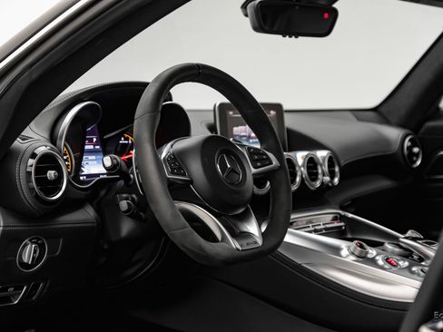 Used 2018 Mercedes-Benz AMG GT C image 45