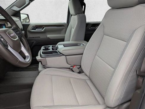 Used 2024 GMC Sierra 1500 SLE w/ X31 Off-Road Package image 23