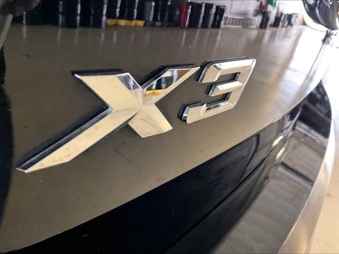 Used 2019 BMW X3 xDrive30i AWD/4WD image 9