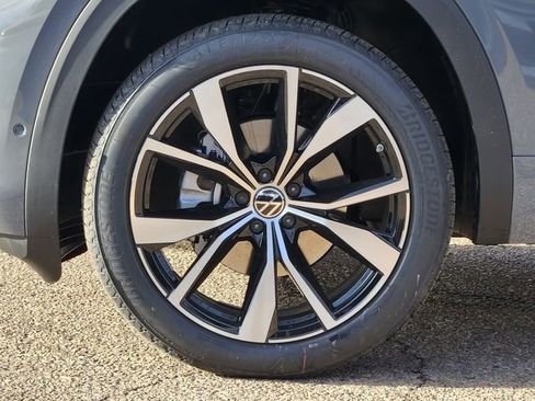 New 2026 Volkswagen Atlas SEL Premium R-Line image 10