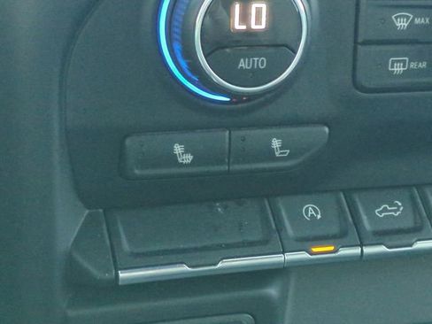 Used 2019 Chevrolet Silverado 1500 RST w/ All-Star Edition AWD/4WD image 26