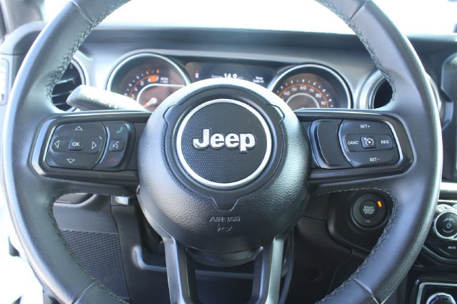 Used 2023 Jeep Wrangler Unlimited Sport AWD/4WD image 19