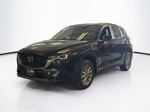 Used 2025 MAZDA CX-5 AWD 2.5 S w/ Preferred Package image 3
