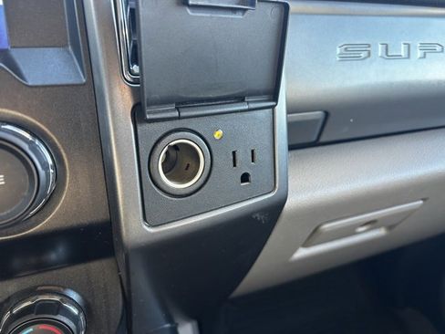 Used 2020 Ford F350 XLT w/ XLT Premium Package image 14