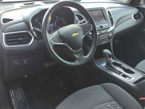 Used 2022 Chevrolet Equinox LT image 16
