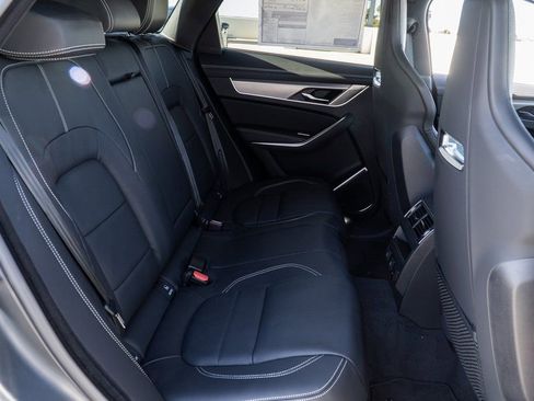 Used 2025 Jaguar F-PACE R-Dynamic S AWD/4WD image 22