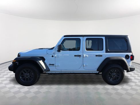 Used 2024 Jeep Wrangler Sport S image 6