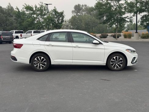 Used 2025 Volkswagen Jetta S FWD image 8
