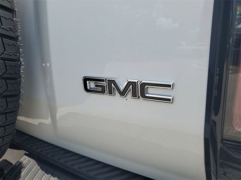 New 2025 GMC Hummer EV 3X image 9