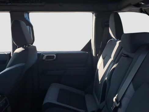 New 2025 Ford Bronco 4-Door AWD/4WD image 7