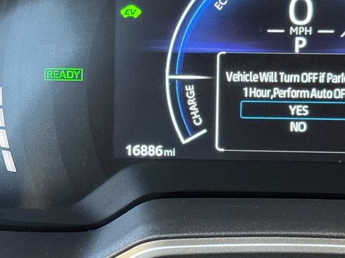 Used 2024 Toyota Corolla Cross AWD Hybrid w/ Convenience Package image 3