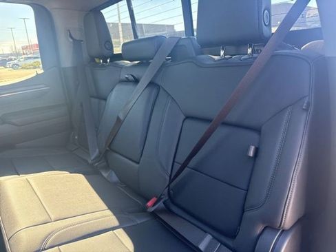 Used 2024 GMC Sierra 1500 SLT w/ SLT Premium Plus Package image 9