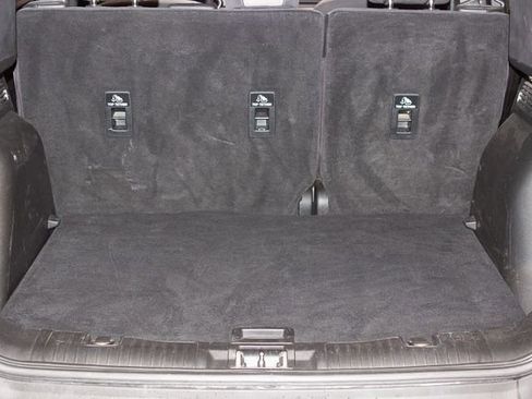 Used 2020 Ford Escape SE image 13