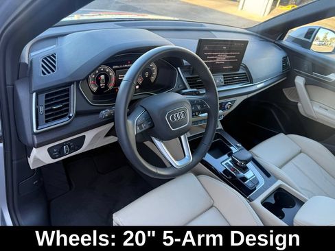 Used 2025 Audi Q5 2.0T Premium Plus w/ Premium Plus Package AWD/4WD image 17