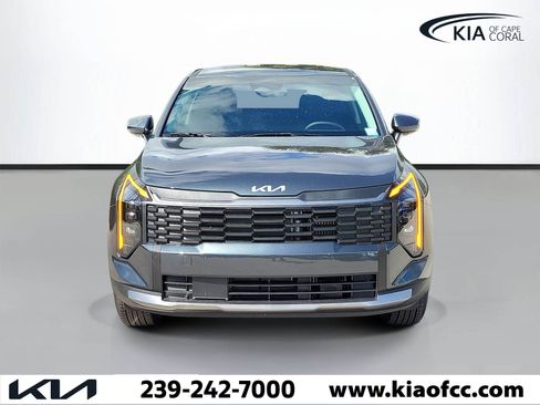 New 2026 Kia Sportage LX image 2