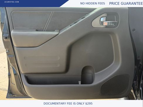 Used 2017 Nissan Frontier PRO-4X w/ Pro-4x Luxury Package AWD/4WD image 28