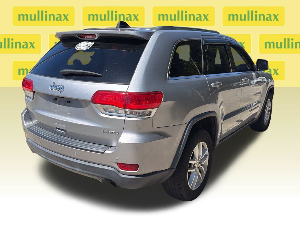 Used 2017 Jeep Grand Cherokee Laredo w/ Quick Order Package 2BE RWD image 4