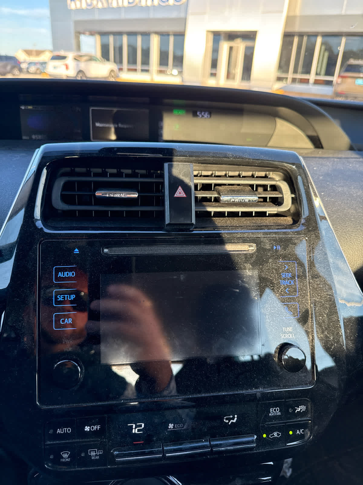 Used 2019 Toyota Prius LE FWD image 10
